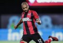 Lateral-esquerdo Bruno Franco em ação pelo Lokomotiv Sofia nesta temporada (Foto: Divulgação/Lokomotiv Sofia)