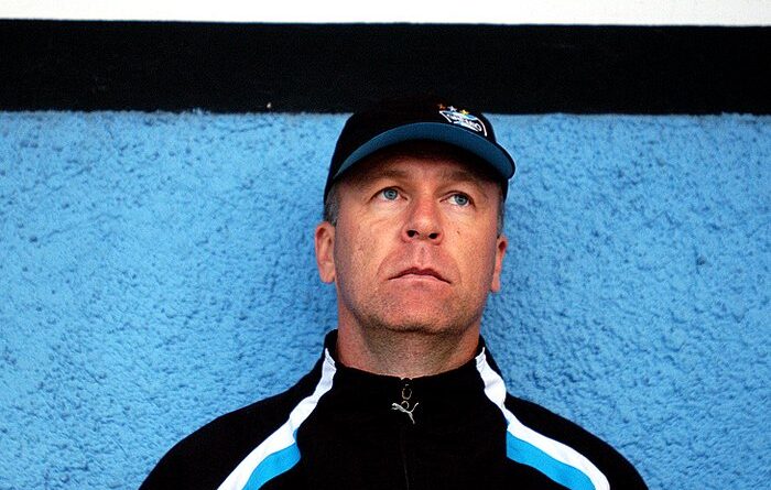 Mano Menezes em sua primeira passagem pelo Grêmio, em 2007