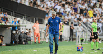 Juan Pablo Vojvoda foi o 12º treinador demitido durante a Série A 2025