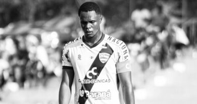 Zagueiro Paulo Vitor foi vítima de racismo em jogo da Taça FPF