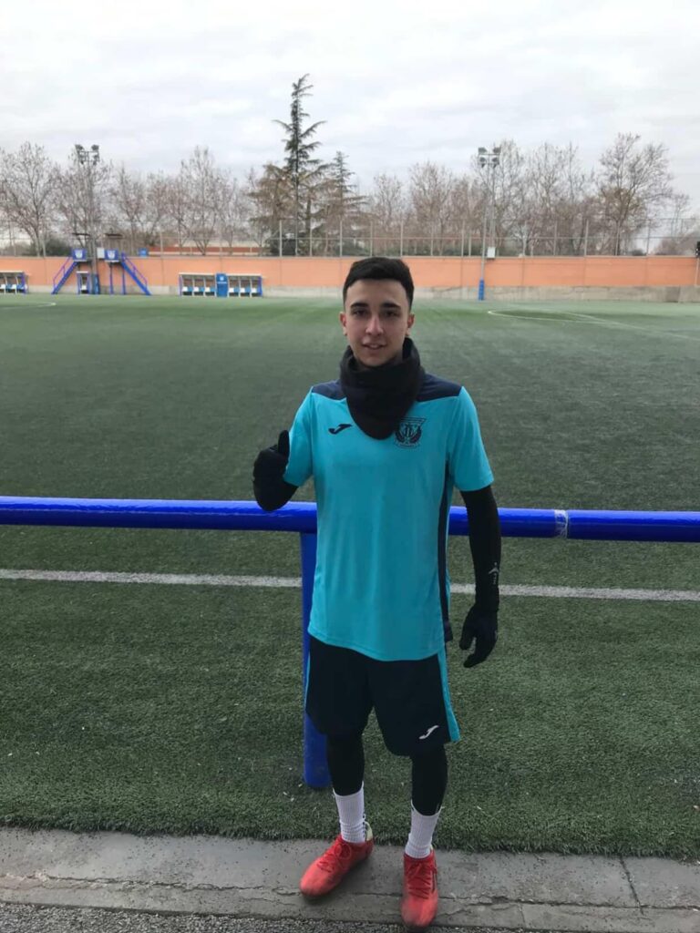Victor Chayo em treino durante passagem pelo futebol espanhol no Leganés
