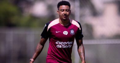 Lingard fala sobre cobrança da torcida do Corinthians