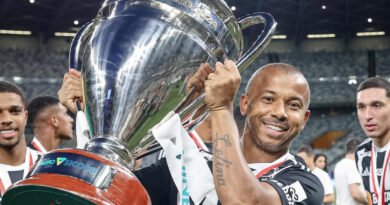 Mariano, campeão brasileiro por Atlético-MG e Fluminense, anuncia aposentadoria