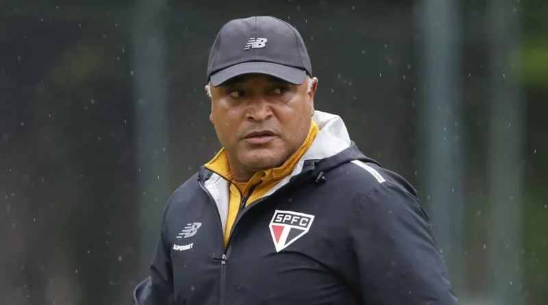 São Paulo decide por demissão de Roger Machado após eliminação na Copa do Brasil