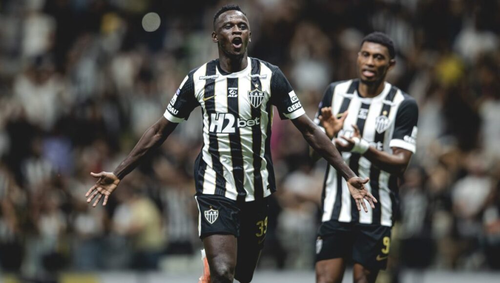 Nascido em Guiné, meia Mamady Cissé entra para lista de estrangeiros a marca gol pelo Atlético-MG