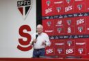 Presidente do São Paulo Harry Massis garante Roger Machado no cargo de treinador após derrota para o Corinthians