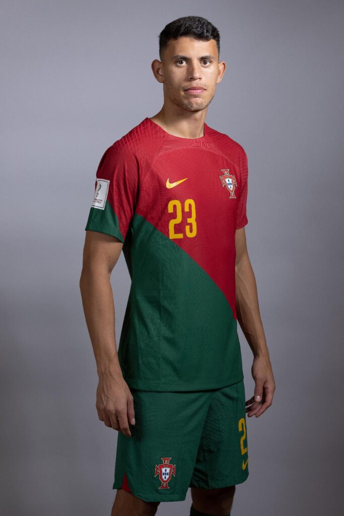Naturalizado português, Matheus Nunes é um dos jogadores na lista de brasileiros que atuaram na Copa por outras seleções