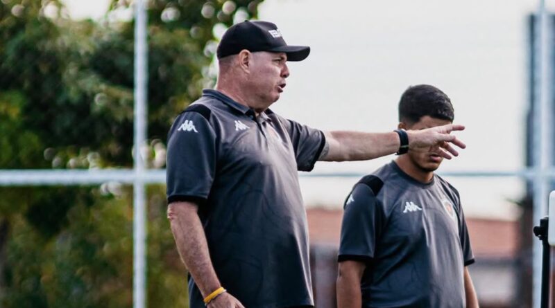 Marcelo Fernandes é o treinador do Botafogo-PB na Série C do Campeonato Brasileiro