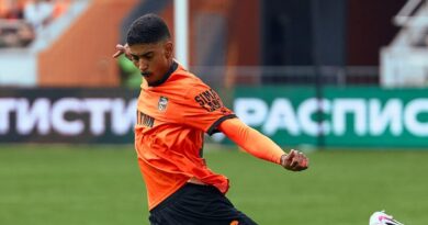 Zagueiro Ítalo, ex-Figueirense, vive bom começo de temporada no FC ural, da Rússia