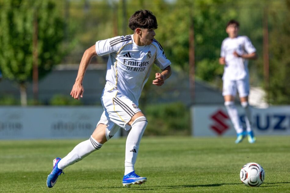 CBF monitora jovens jogadores da diáspora brasileira no futebol. Joia do Real Madrid, Bryan Bugarín é um deles