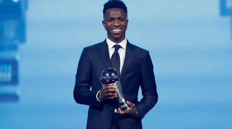 Vini Jr ocupa o primeiro lugar entre as maiores vendas da história do Flamengo