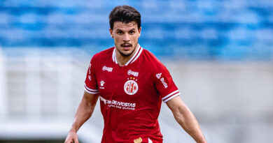 Augusto Galvan, meia do América-RN, ex-Real Madrid