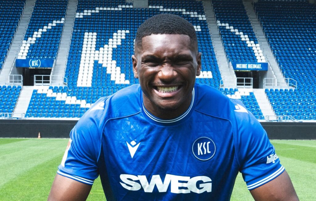 Zagueiro Héliton reforça o Karlsruher , da Alemanha, na temporada 2026/2027