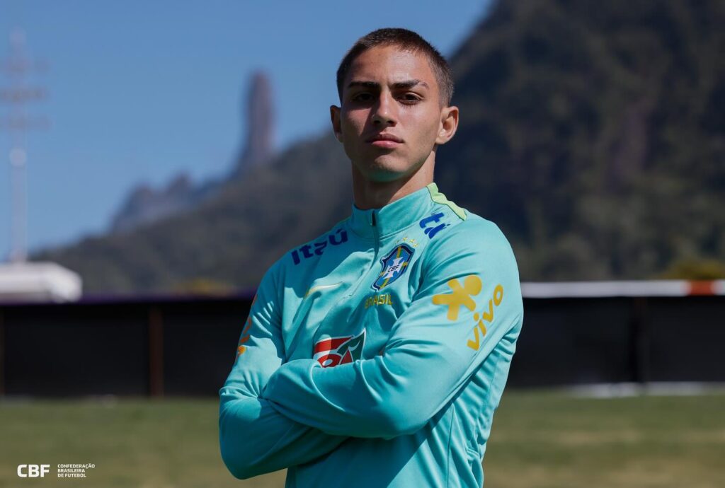 Thiago Vaz acumula convocações pela Seleção Brasileira Sub-15 e Sub-17 (Foto: Divulgação/CBF)