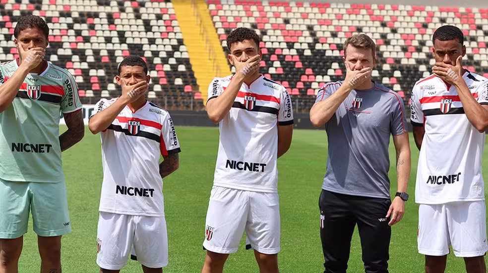 Botafogo-SP promove ação contra a violência contra a mulher no Sub-20