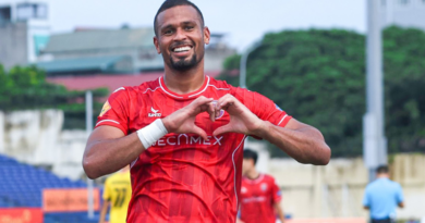 Daniel dos Anjos jogou no Flamengo e brilha no futebol do Vietnã