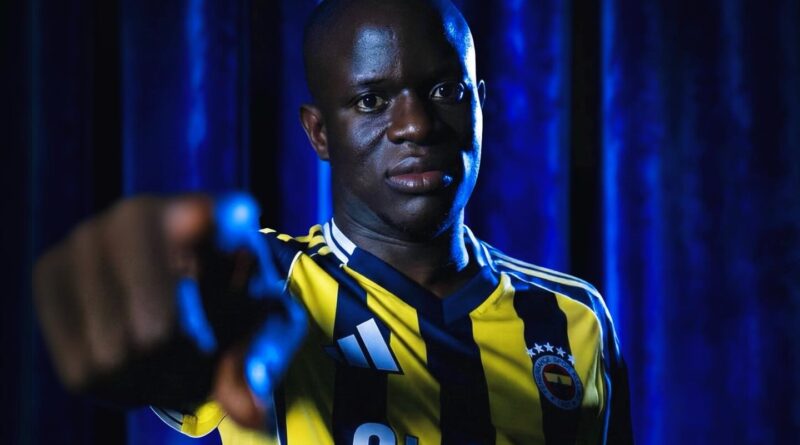 N'Golo Kanté é um dos principais jogadores do Fenerbahçe na Champions League 2026/27