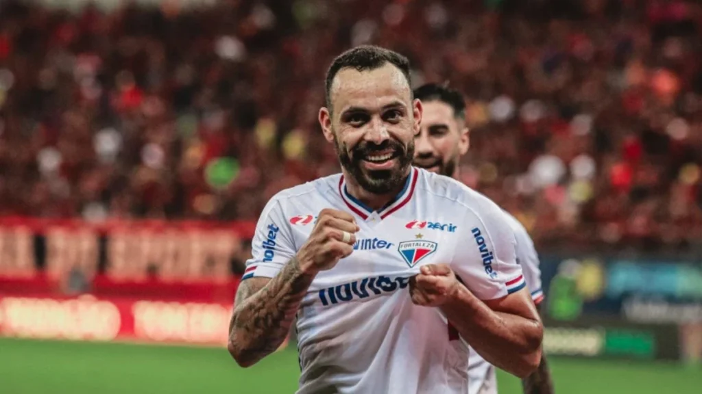 Venda de Moisés ao futebol mexicano é uma das mais caras da história do Fortaleza (Foto: Mateus Lotif/Fortaleza EC