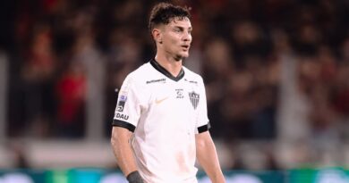 Natanael no Atlético-MG: lateral-direito do Galo durante partida pelo clube