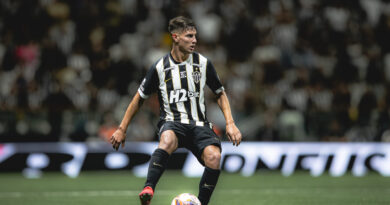 Lateral-direito Natanael completa 100 jogos pelo Atlético-MG